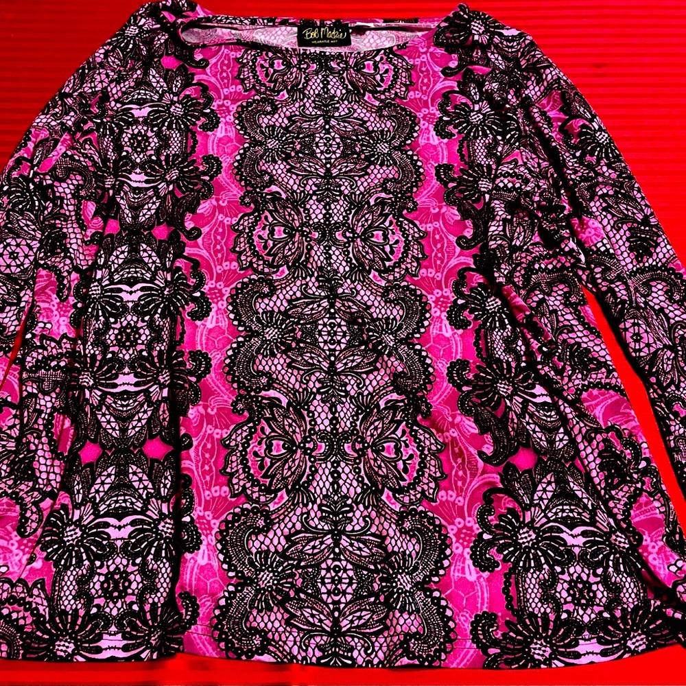 Pre-Owned Pink Bob Mackie Wearable Art Paisley Lace Long Sleeve Shirt